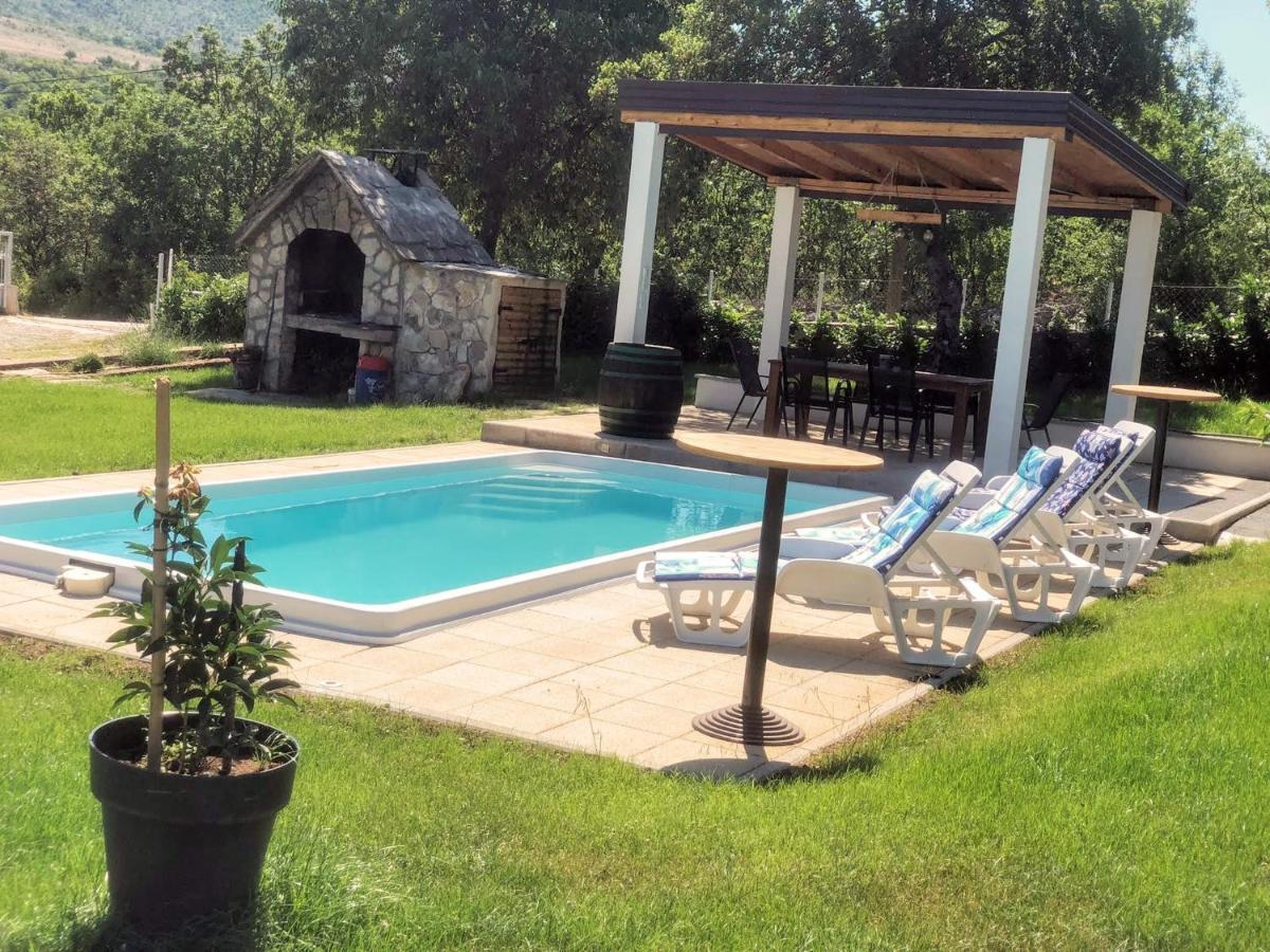 Villa Marie With Pool, Two Bedrooms For 4+2Kids Cavoglave Buitenkant foto