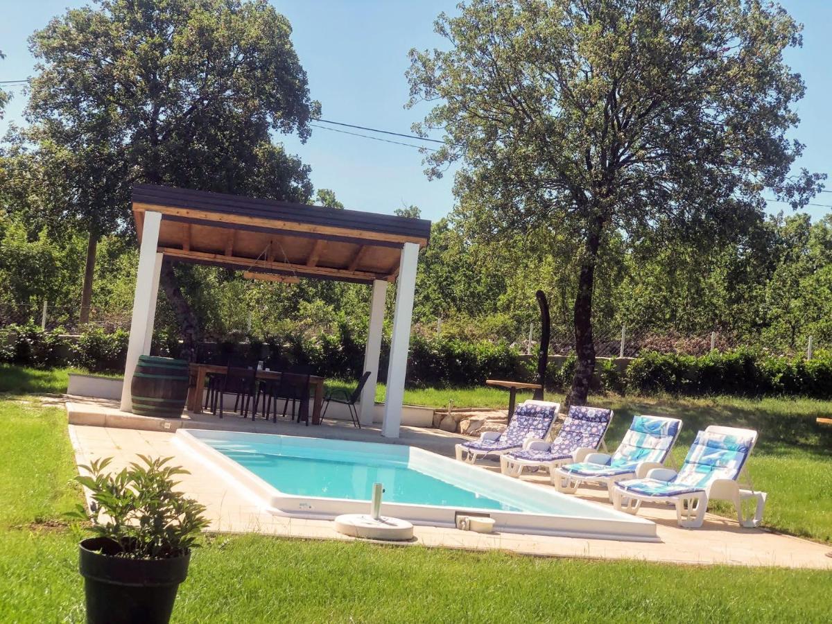 Villa Marie With Pool, Two Bedrooms For 4+2Kids Cavoglave Buitenkant foto